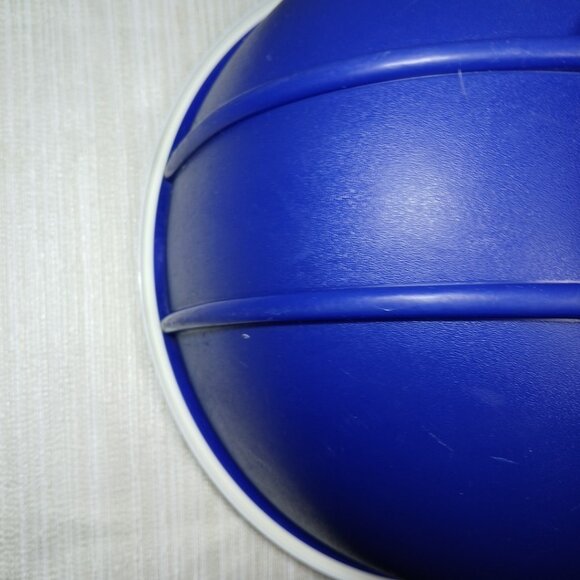 Tupperware Remarkabowl Mixing Bowl #2352 Colbalt Blue + Seal with Insert 3 Qt/L - Picture 10 of 15